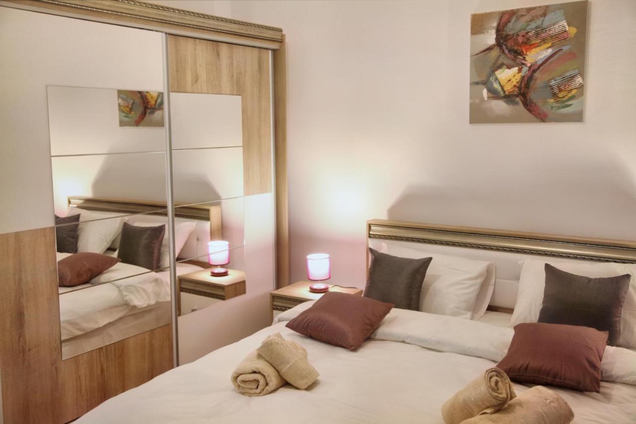 Luxury Downtown Apartment Kluž Exteriér fotografie